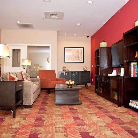 Towneplace Suites By Marriott Charlotte מורסוויל מראה פנימי תמונה