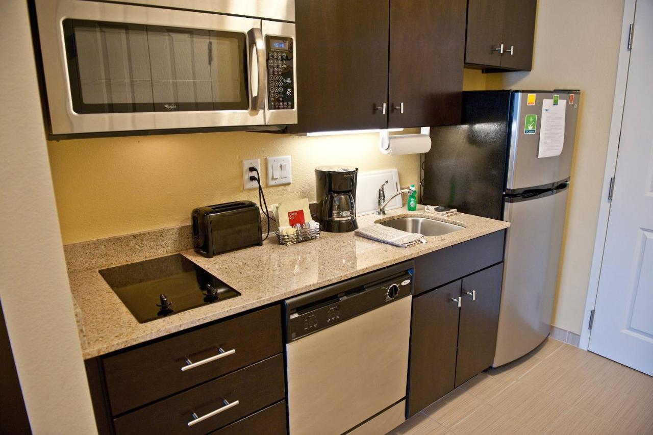 Towneplace Suites By Marriott Charlotte מורסוויל מראה חיצוני תמונה