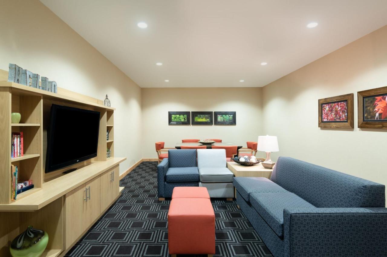 Towneplace Suites By Marriott Charlotte מורסוויל מראה חיצוני תמונה
