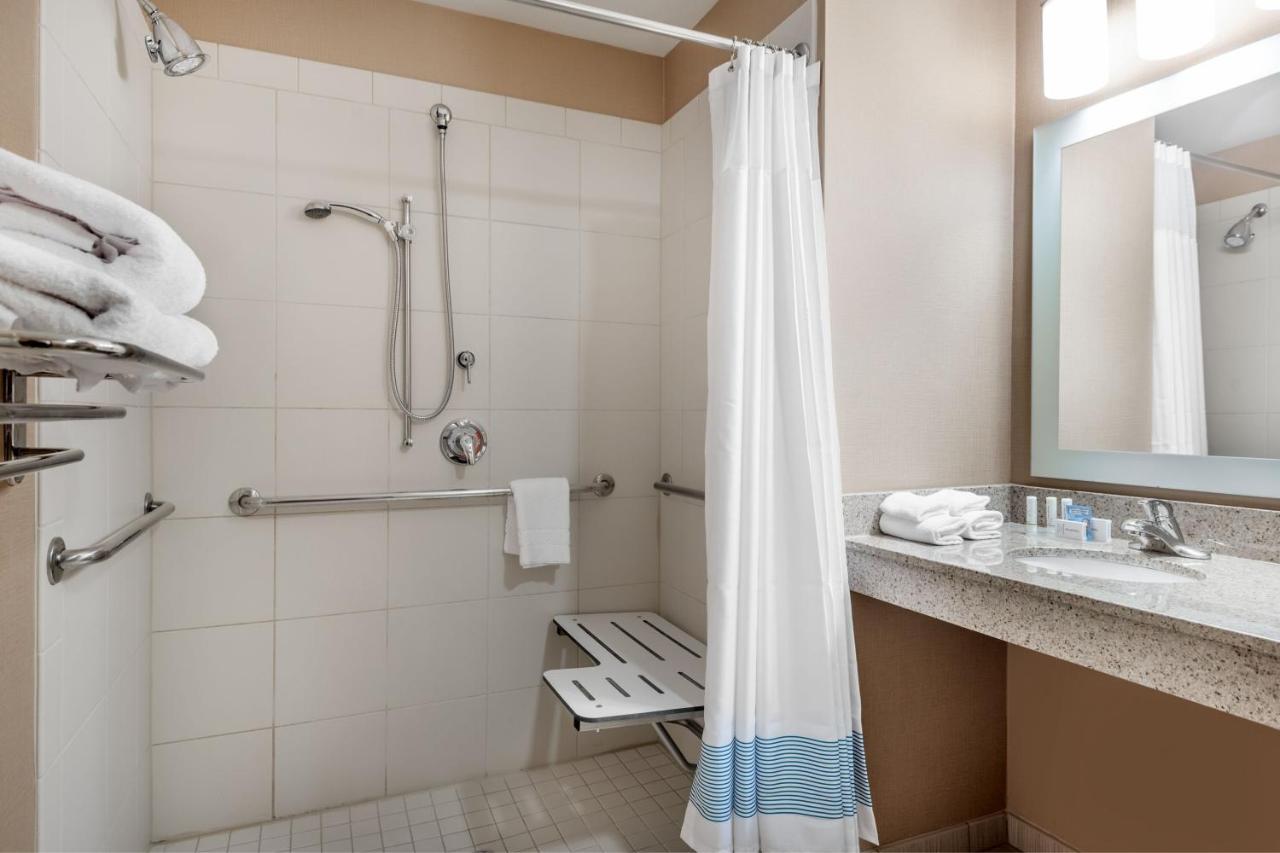 Towneplace Suites By Marriott Charlotte מורסוויל מראה חיצוני תמונה