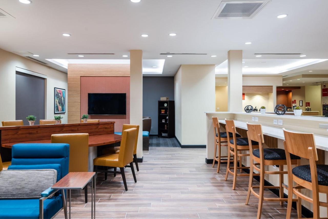 Towneplace Suites By Marriott Charlotte מורסוויל מראה חיצוני תמונה