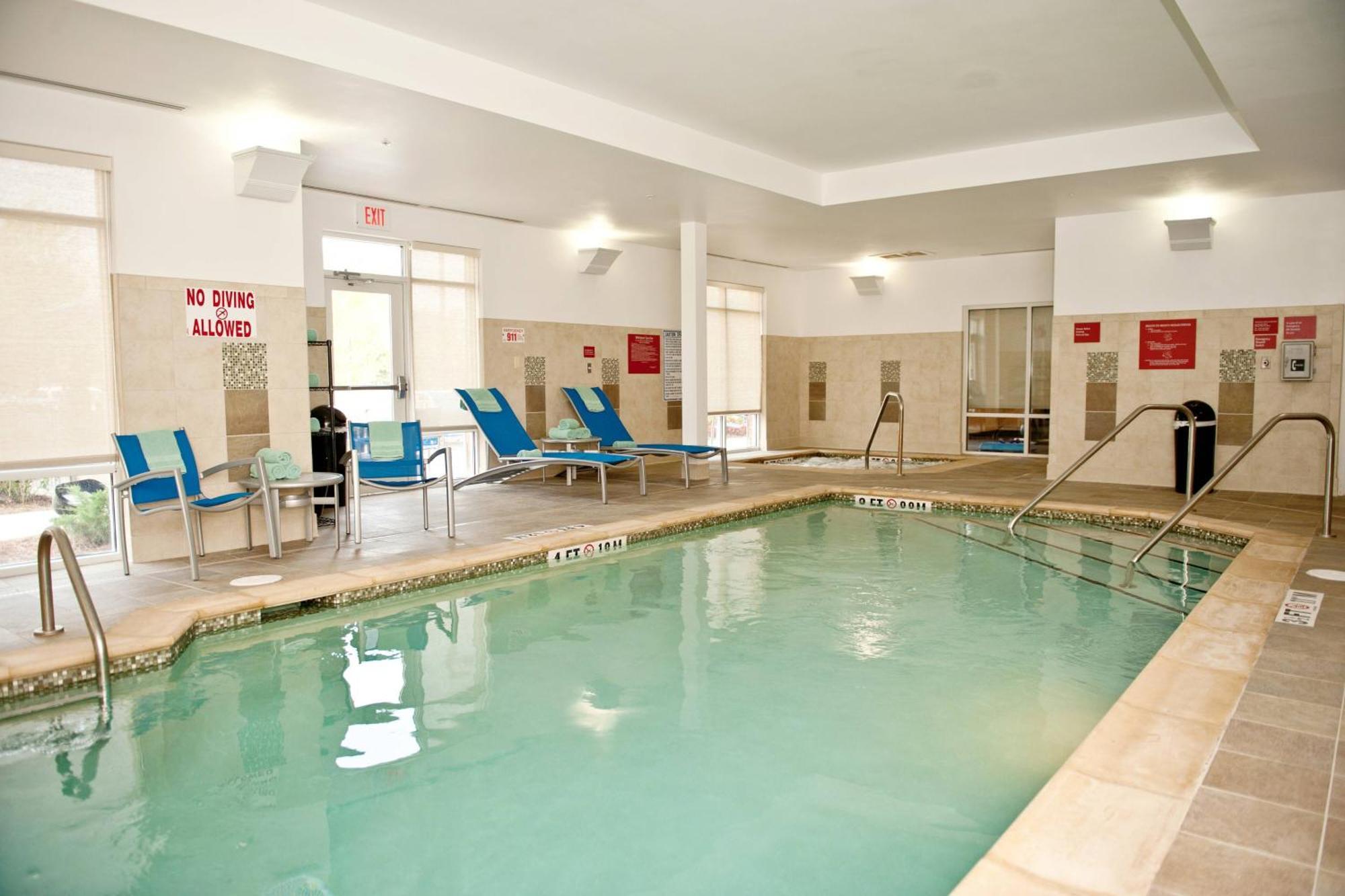 Towneplace Suites By Marriott Charlotte מורסוויל מראה חיצוני תמונה