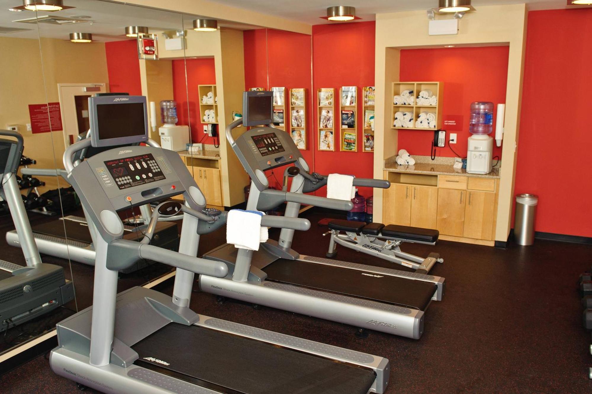Towneplace Suites By Marriott Charlotte מורסוויל מראה חיצוני תמונה