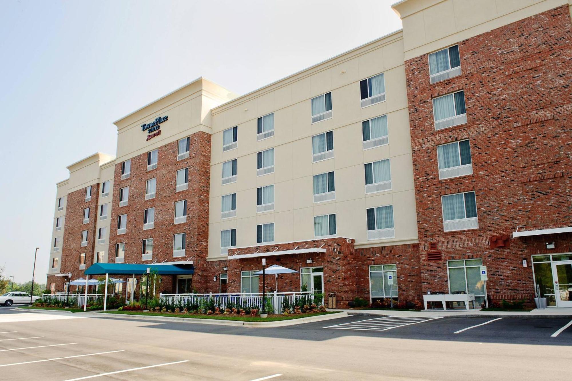 Towneplace Suites By Marriott Charlotte מורסוויל מראה חיצוני תמונה