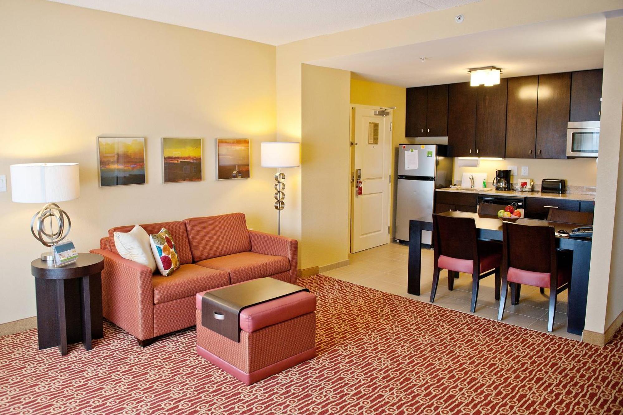 Towneplace Suites By Marriott Charlotte מורסוויל מראה חיצוני תמונה
